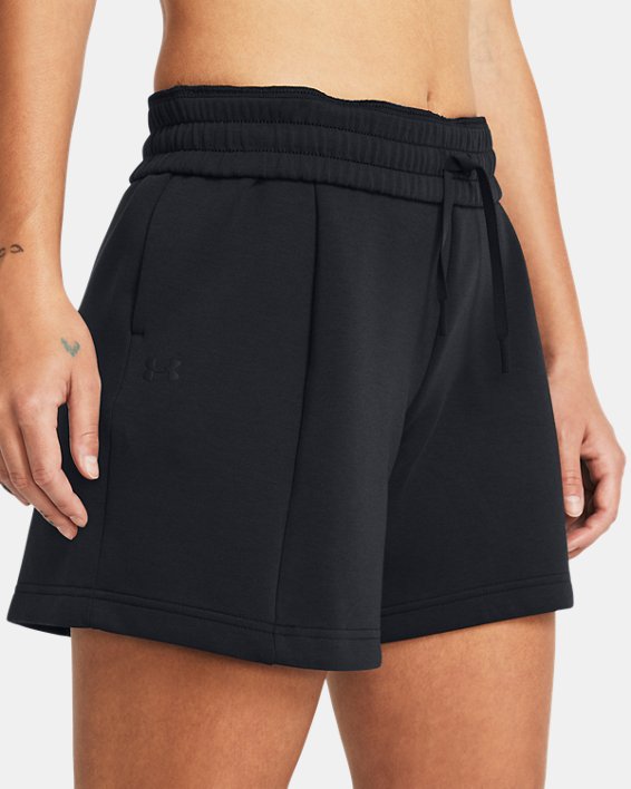 女士UA Unstoppable Fleece Pleated短褲 in Black image number 3